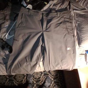 Mammut size 40 Softech pants for hiking